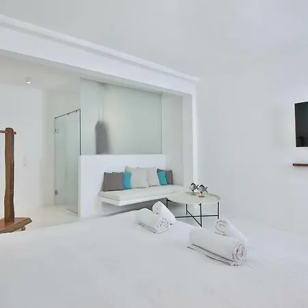 Arktos White 招待所