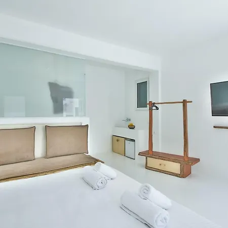 Arktos White Guest house Mykonos Town