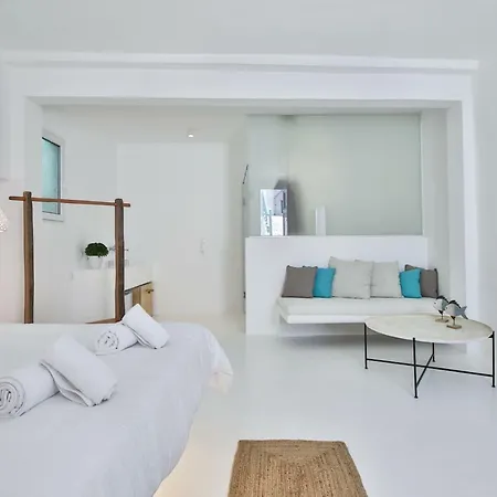 Arktos White Konukevi Mykonos Town